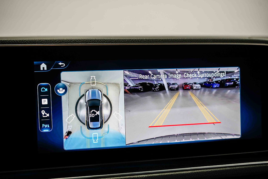 Thumbnail: 2026 Mercedes-Benz GLE - 24