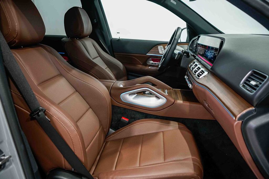 Thumbnail: 2026 Mercedes-Benz GLE - 9