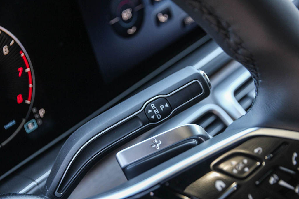Thumbnail: 2026 Mercedes-Benz GLE - 23