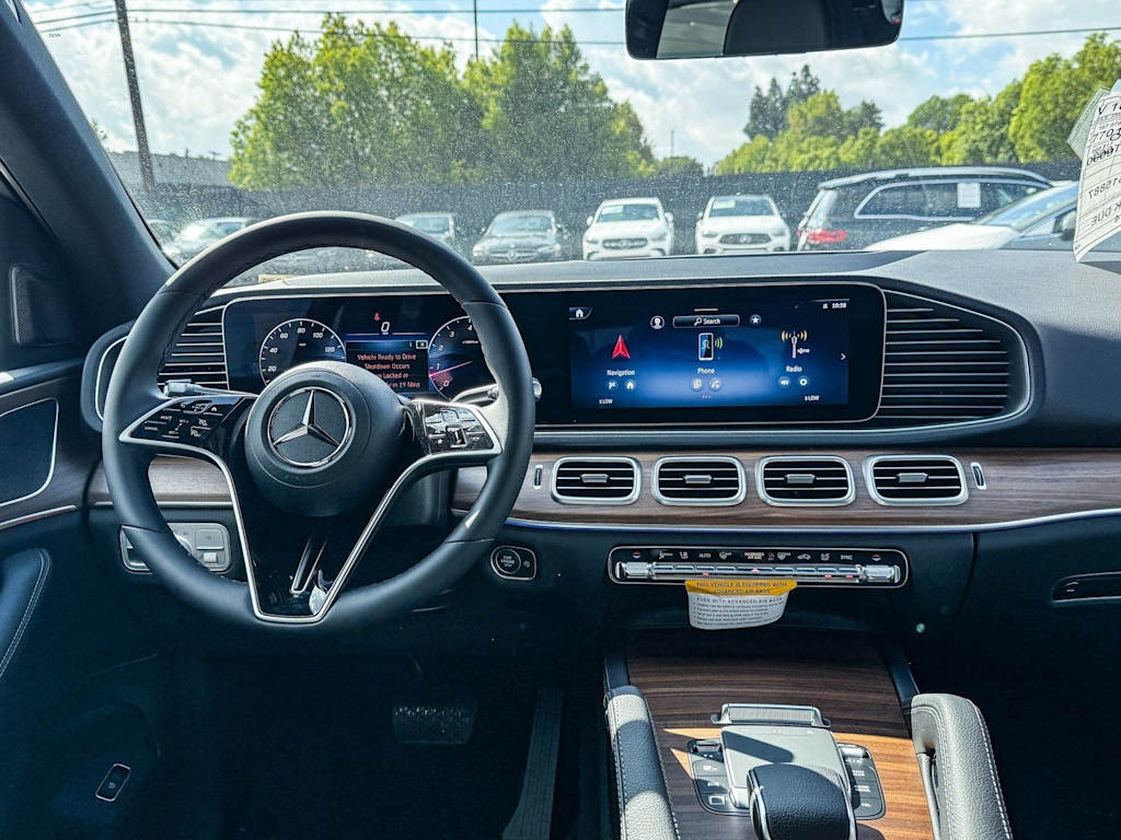 Thumbnail: 2026 Mercedes-Benz GLE - 9