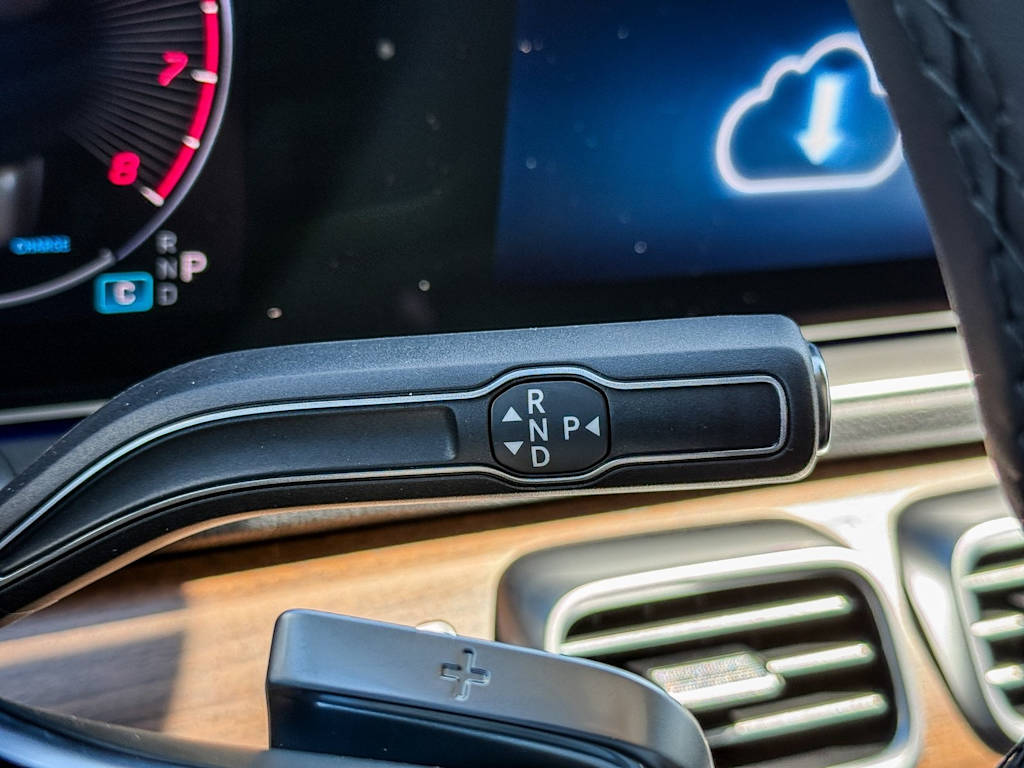 Thumbnail: 2025 Mercedes-Benz GLE - 14