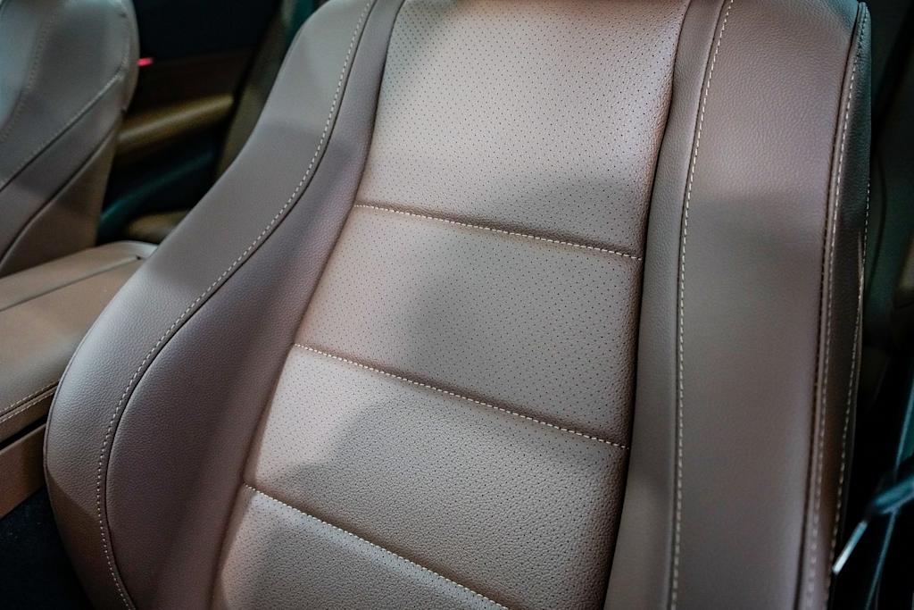 Thumbnail: 2025 Mercedes-Benz GLE - 28