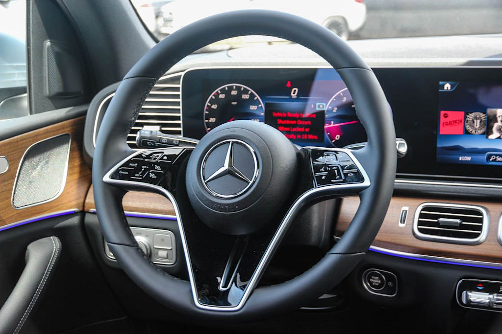 Thumbnail: 2026 Mercedes-Benz GLE - 9