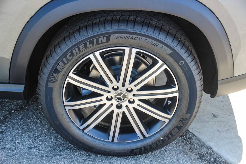 Thumbnail: 2026 Mercedes-Benz GLE - 20