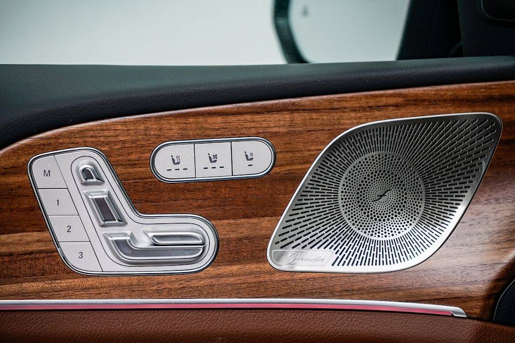 Thumbnail: 2025 Mercedes-Benz GLE - 24