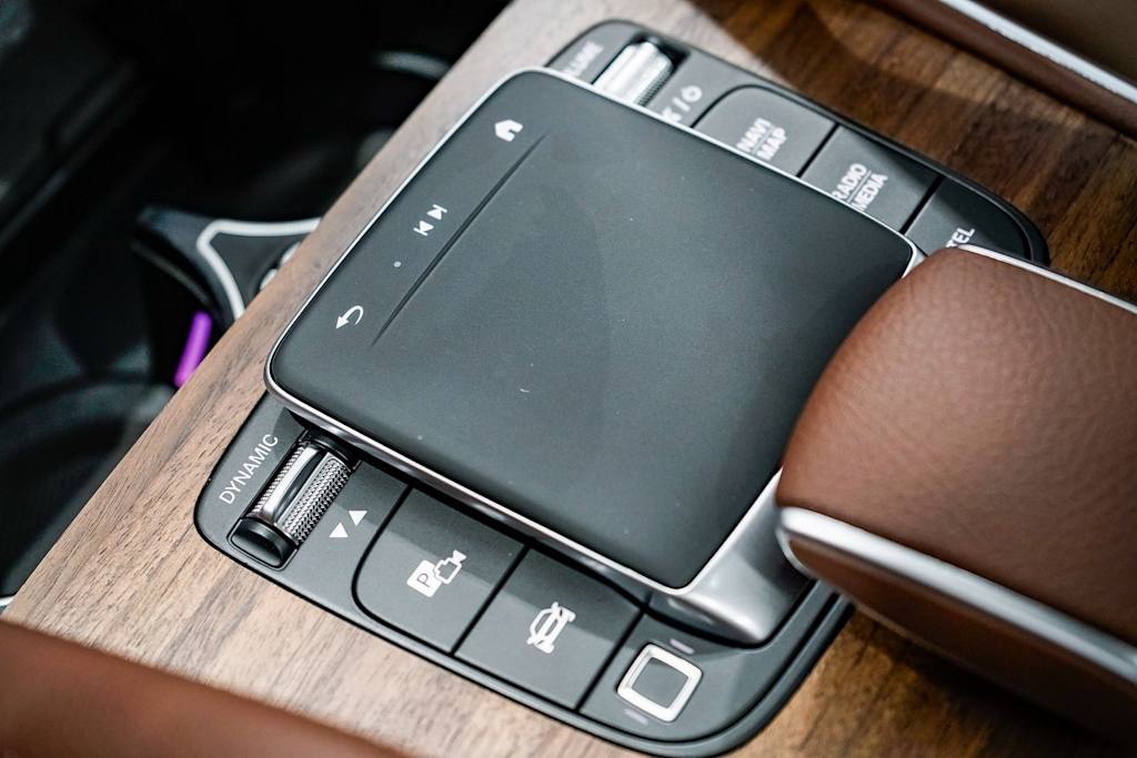 Thumbnail: 2025 Mercedes-Benz GLE - 15