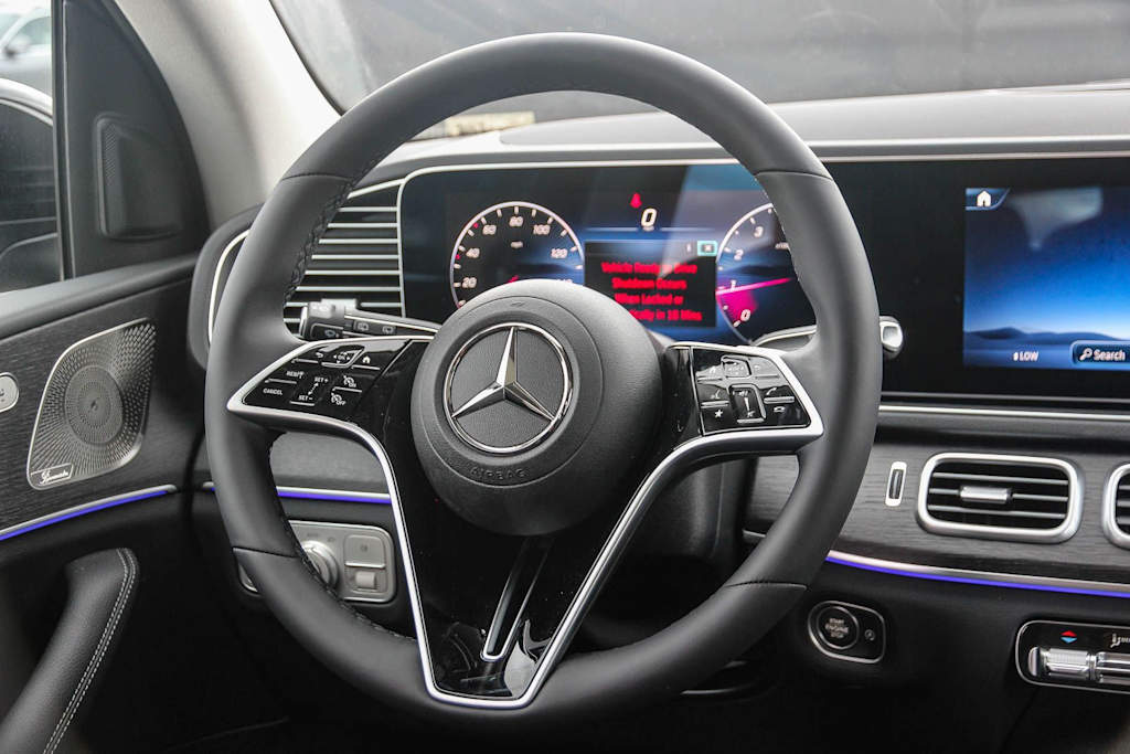 Thumbnail: 2026 Mercedes-Benz GLE - 9