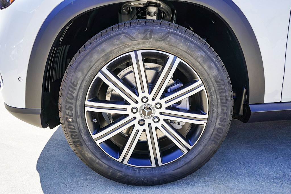 Thumbnail: 2026 Mercedes-Benz GLE - 18
