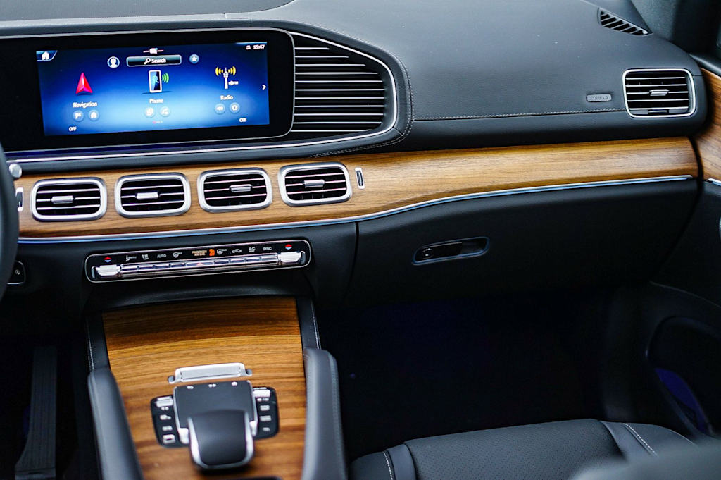 Thumbnail: 2026 Mercedes-Benz GLE - 13
