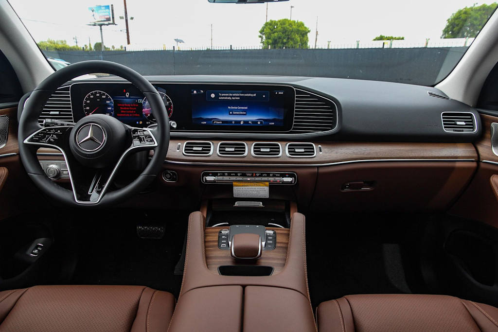 Thumbnail: 2026 Mercedes-Benz GLE - 2
