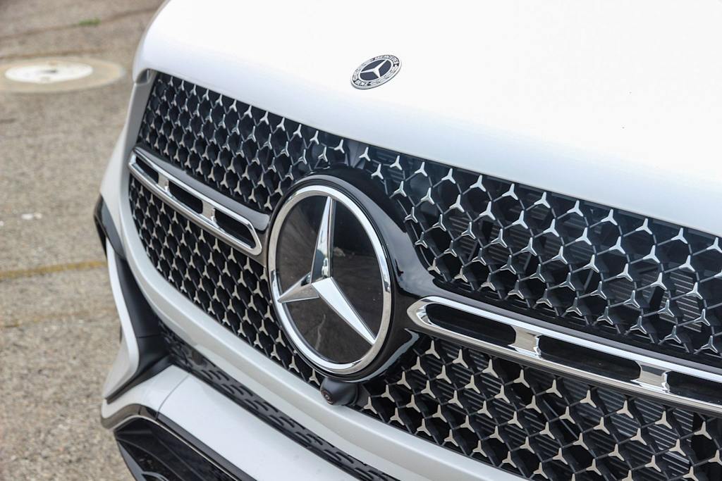 Thumbnail: 2026 Mercedes-Benz GLE - 6