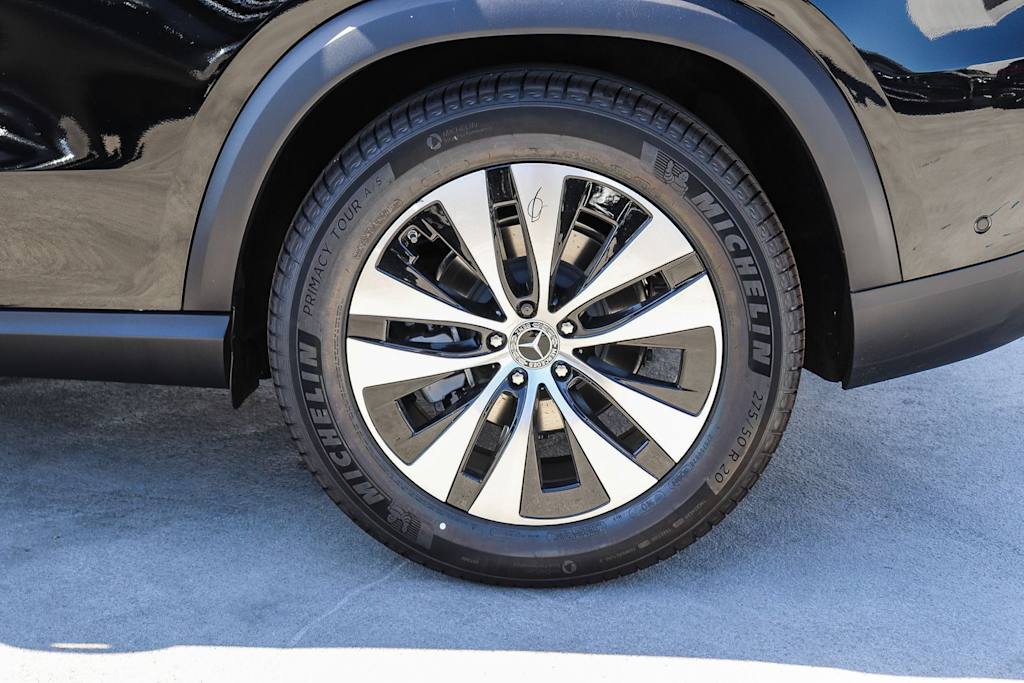 Thumbnail: 2026 Mercedes-Benz GLE - 18