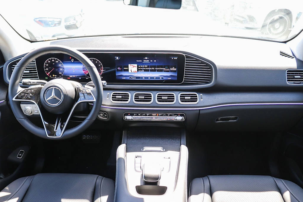 Thumbnail: 2026 Mercedes-Benz GLE - 8