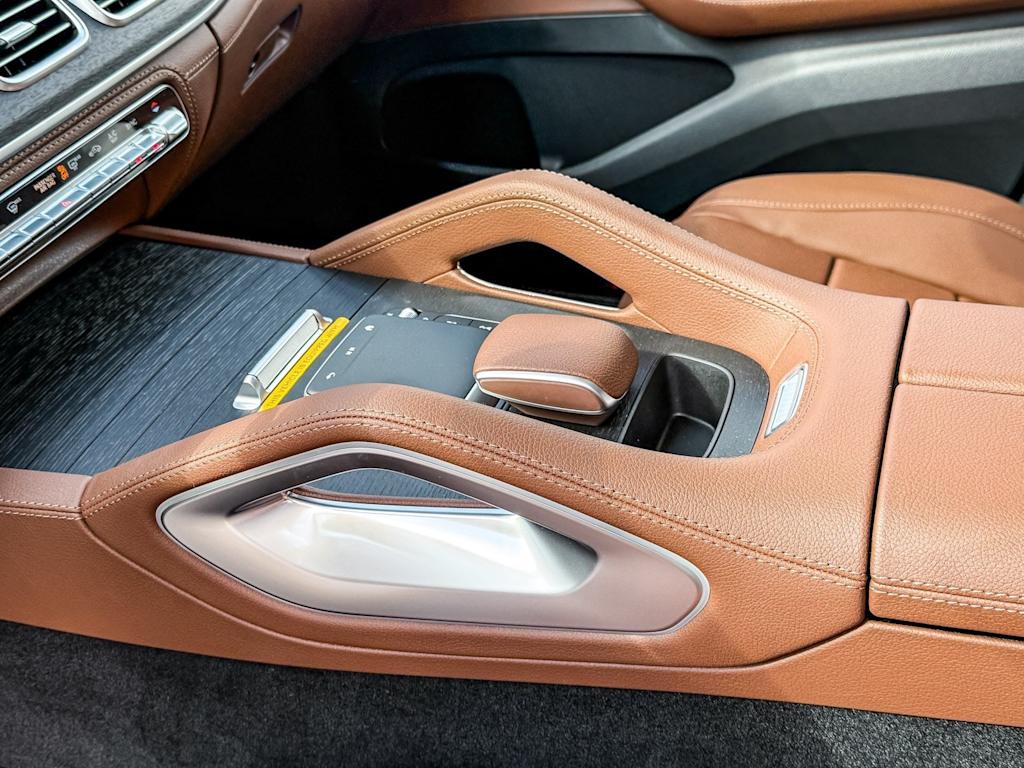 Thumbnail: 2025 Mercedes-Benz GLE - 22