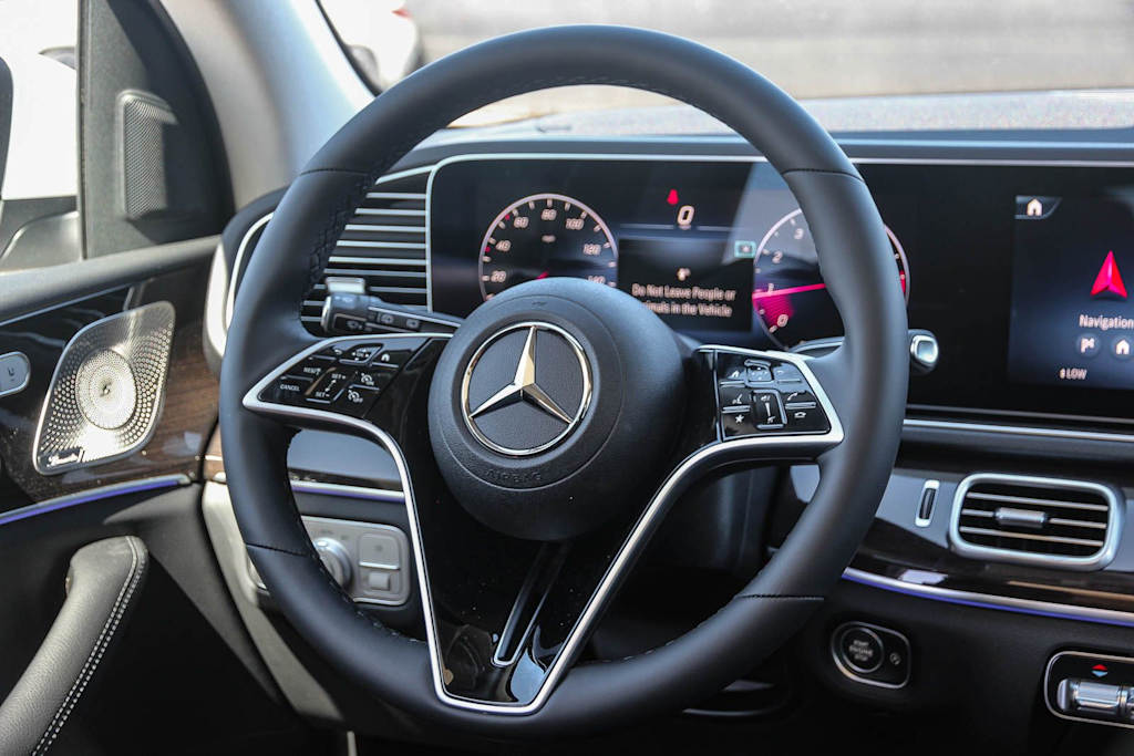 Thumbnail: 2026 Mercedes-Benz GLE - 9