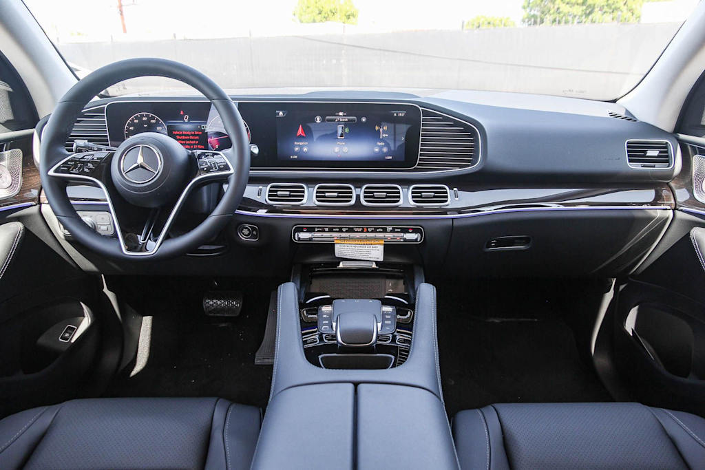 Thumbnail: 2026 Mercedes-Benz GLE - 2