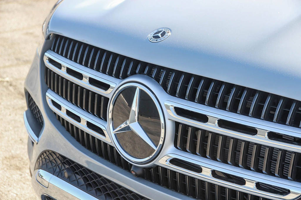 Thumbnail: 2026 Mercedes-Benz GLE - 6