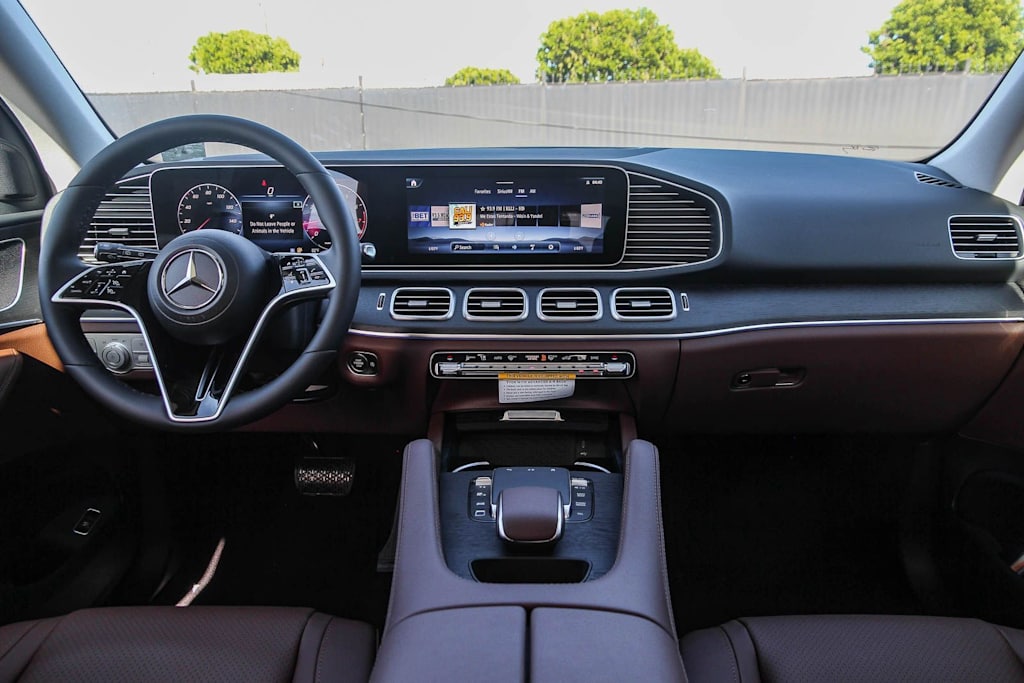 Thumbnail: 2026 Mercedes-Benz GLE - 2