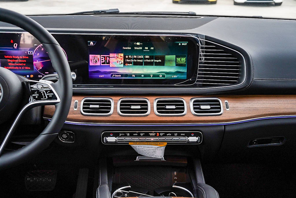 Thumbnail: 2026 Mercedes-Benz GLE - 15