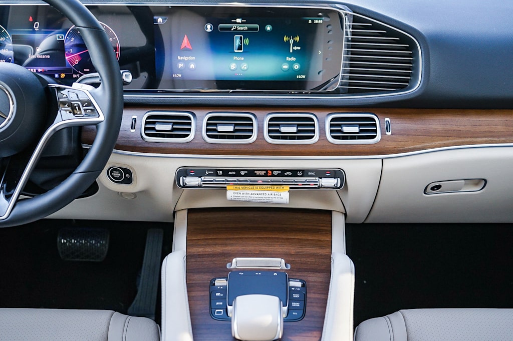Thumbnail: 2026 Mercedes-Benz GLE - 9