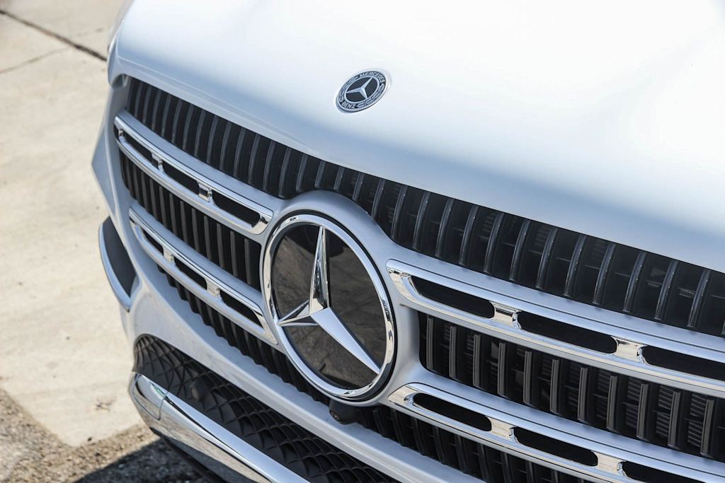 Thumbnail: 2026 Mercedes-Benz GLE - 6