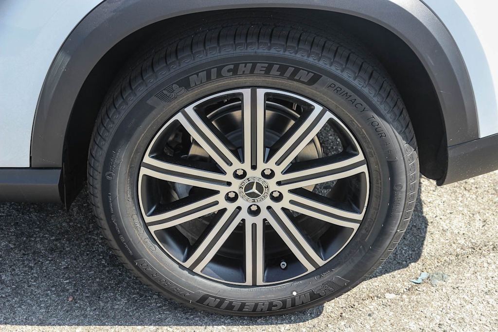 Thumbnail: 2026 Mercedes-Benz GLE - 20