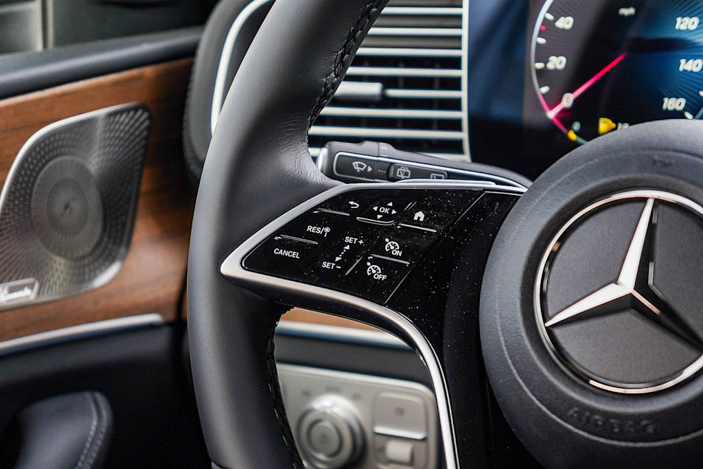 Thumbnail: 2026 Mercedes-Benz GLE - 21