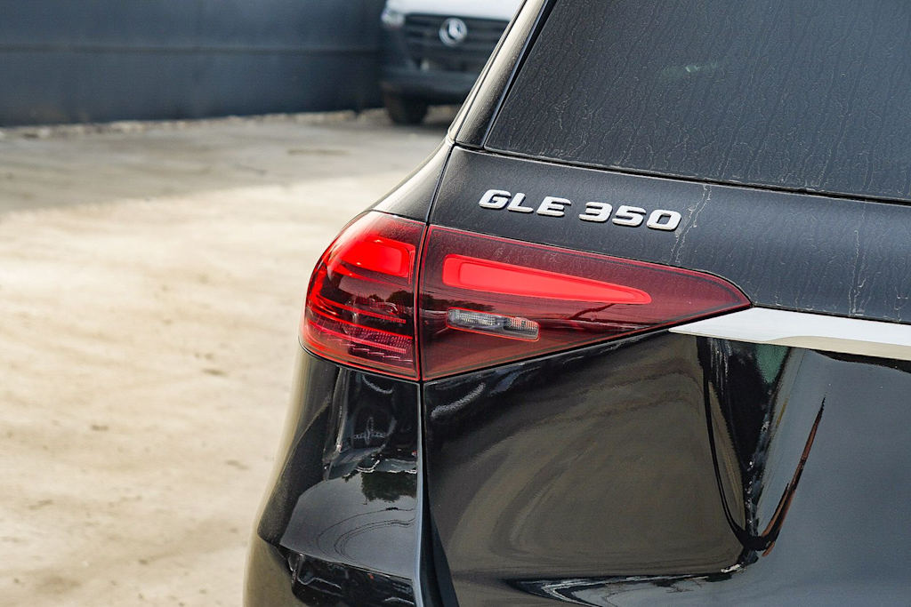 Thumbnail: 2026 Mercedes-Benz GLE - 17