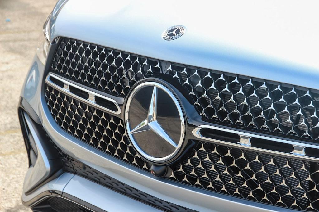 Thumbnail: 2026 Mercedes-Benz GLE - 6