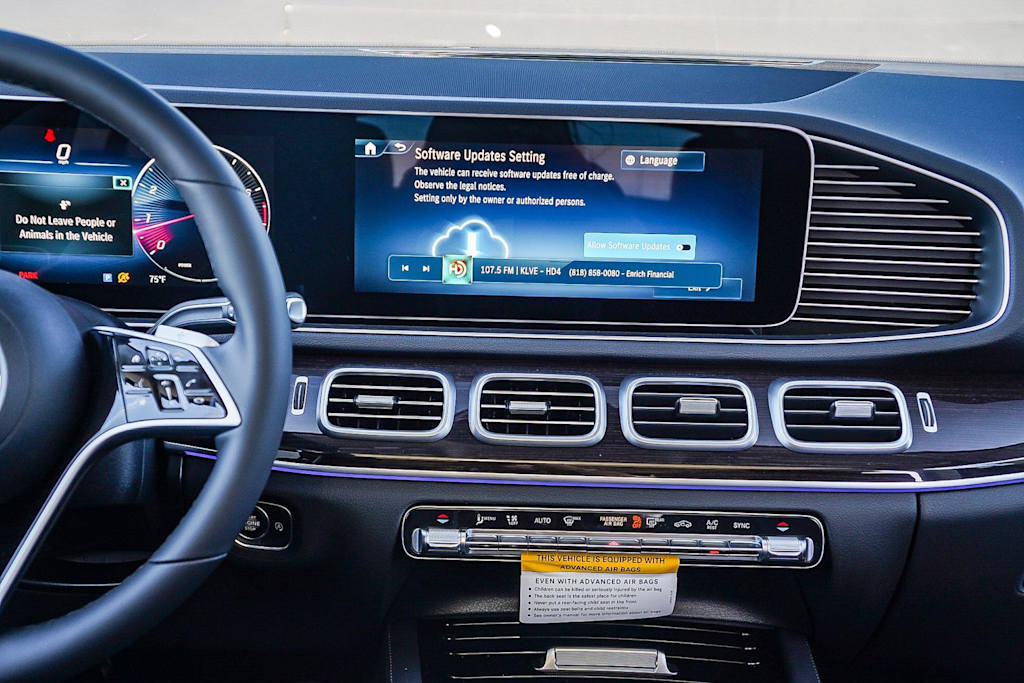 Thumbnail: 2026 Mercedes-Benz GLE - 12