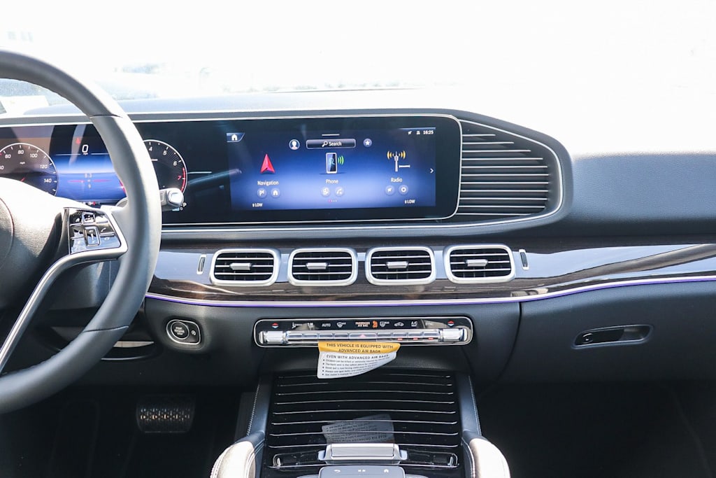 Thumbnail: 2026 Mercedes-Benz GLE - 11