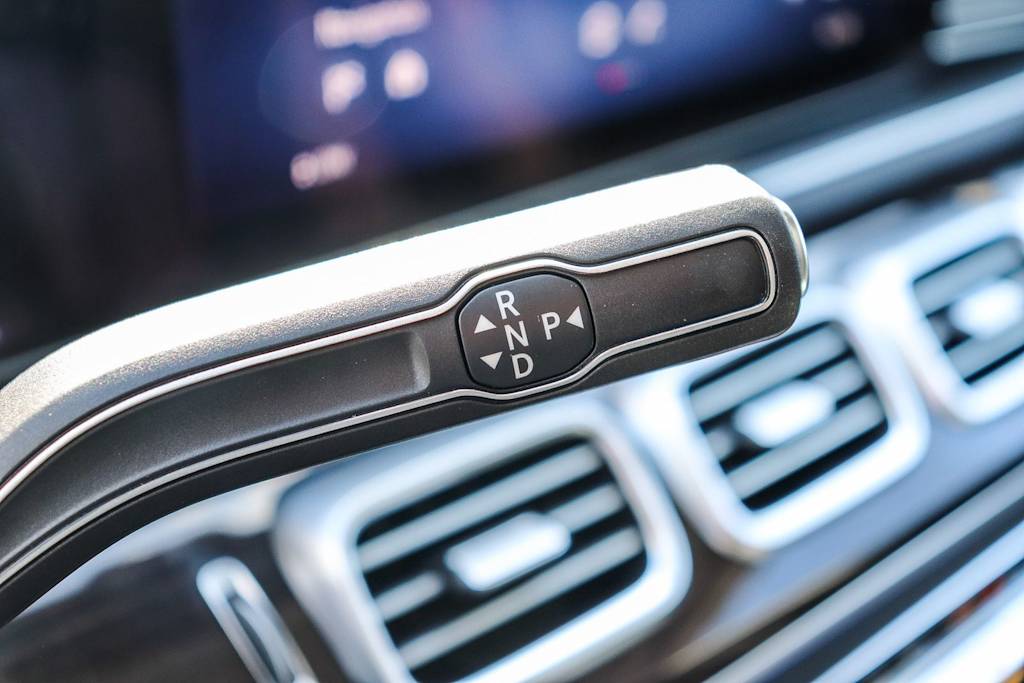 Thumbnail: 2026 Mercedes-Benz GLE - 22