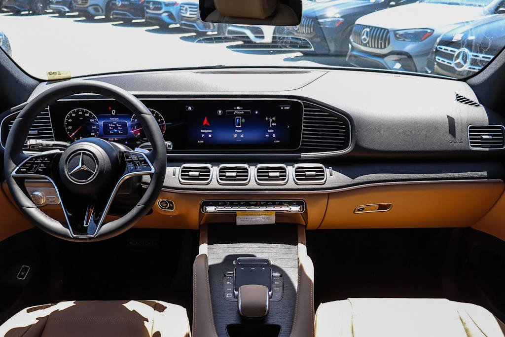 Thumbnail: 2026 Mercedes-Benz GLE - 2