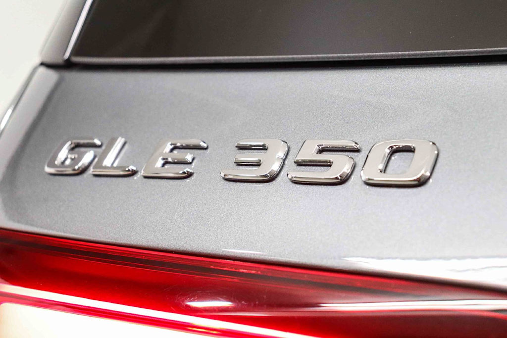 Thumbnail: 2026 Mercedes-Benz GLE - 6