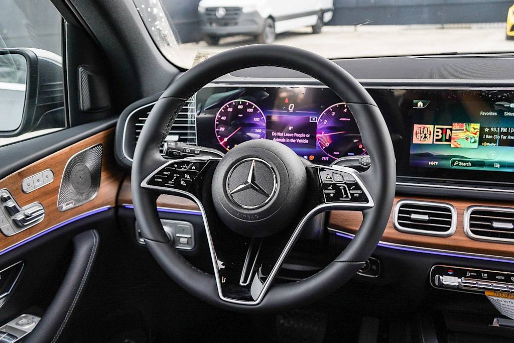 Thumbnail: 2026 Mercedes-Benz GLE - 9
