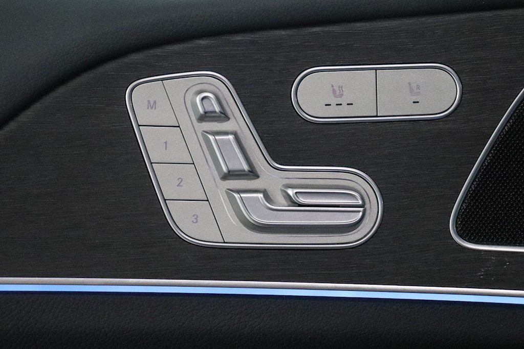 Thumbnail: 2026 Mercedes-Benz GLE - 25