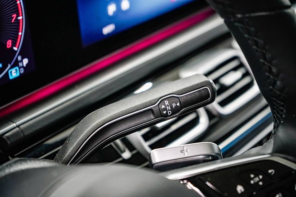 Thumbnail: 2025 Mercedes-Benz GLE - 25