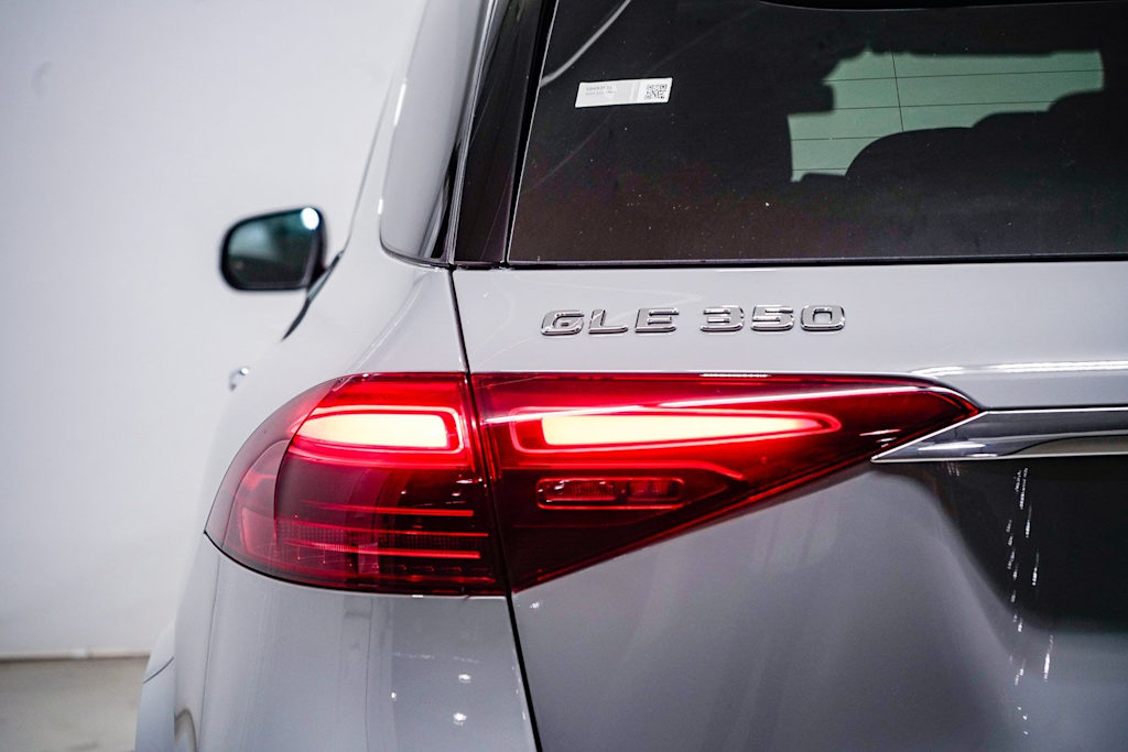 Thumbnail: 2025 Mercedes-Benz GLE - 19