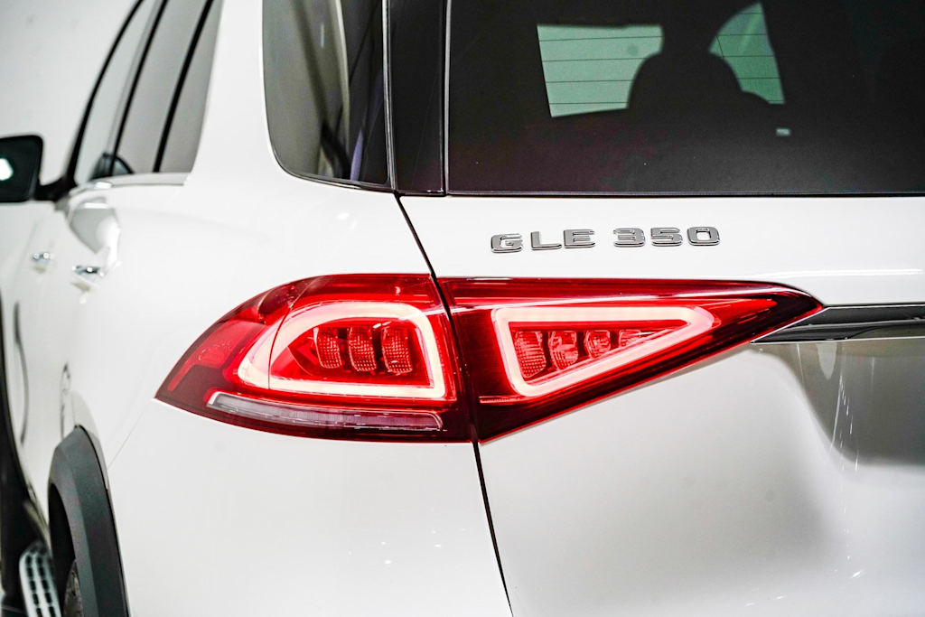 Thumbnail: 2023 Mercedes-Benz GLE - 18