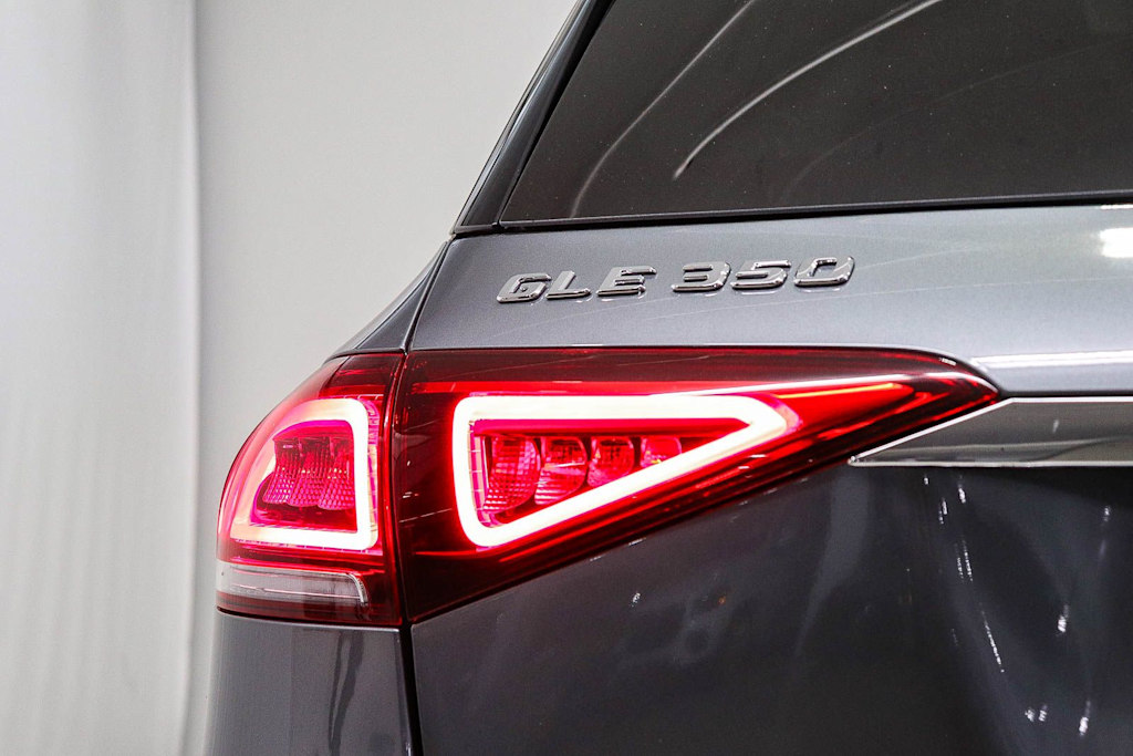 Thumbnail: 2023 Mercedes-Benz GLE - 21