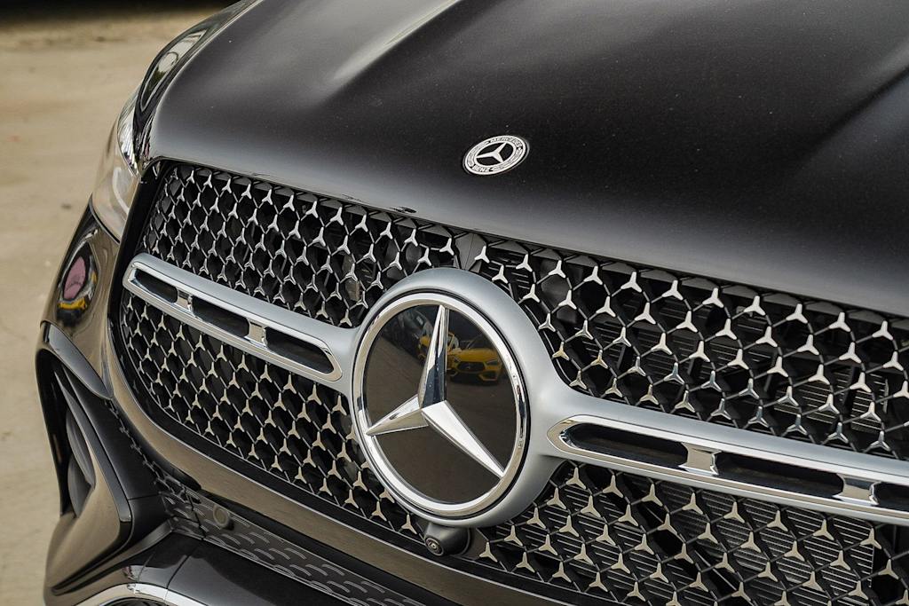 Thumbnail: 2026 Mercedes-Benz GLE - 18