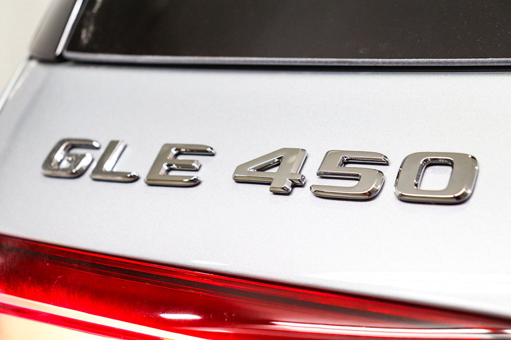 Thumbnail: 2026 Mercedes-Benz GLE - 6