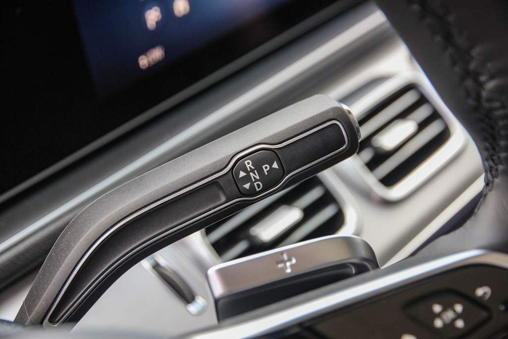 Thumbnail: 2026 Mercedes-Benz GLE - 23