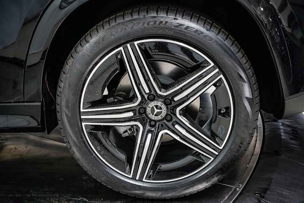 Thumbnail: 2025 Mercedes-Benz GLE - 6