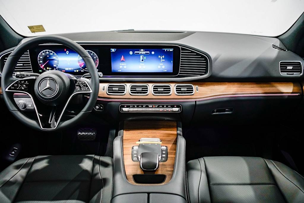 Thumbnail: 2025 Mercedes-Benz GLE - 2