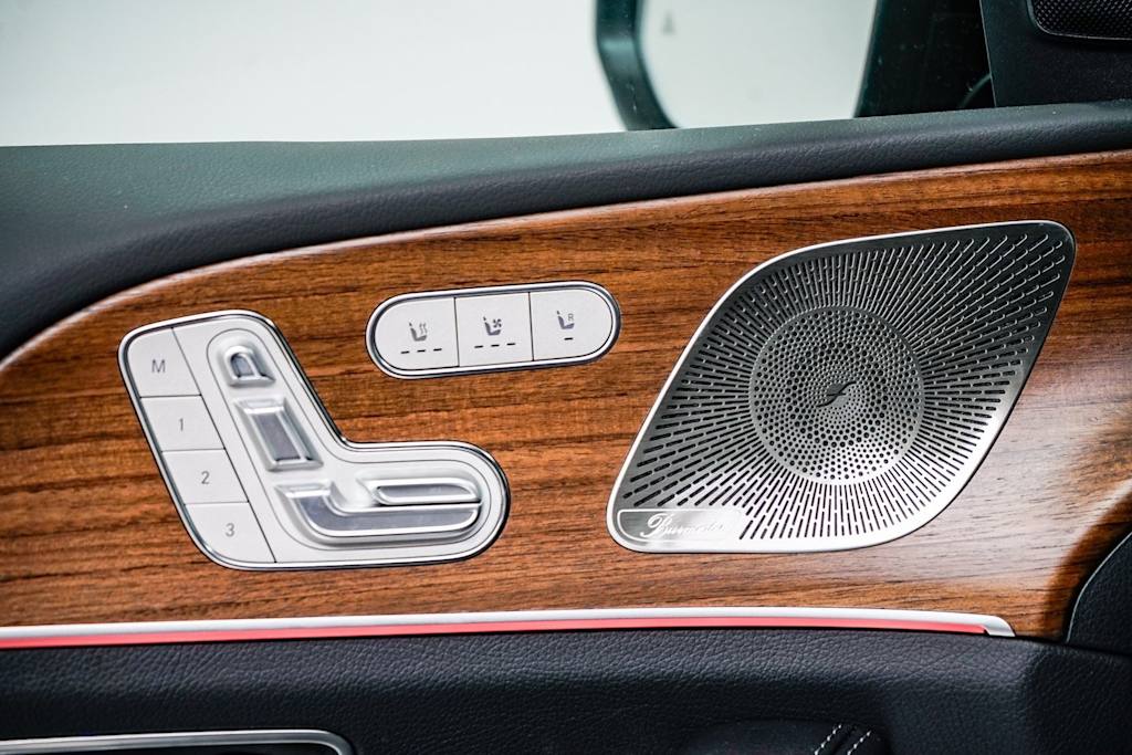 Thumbnail: 2025 Mercedes-Benz GLE - 23