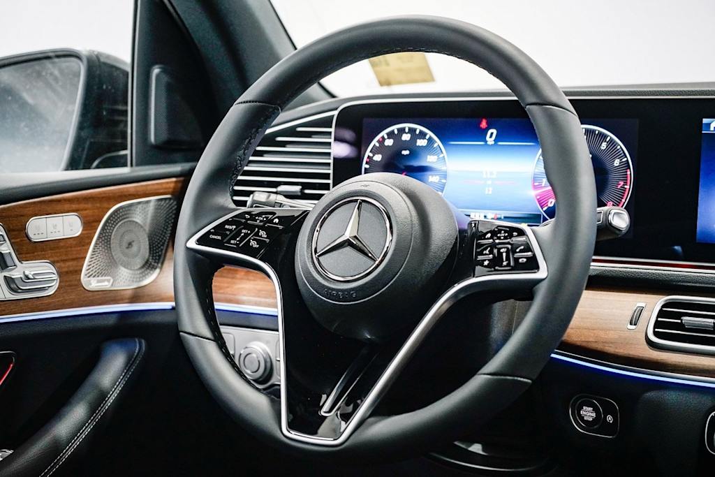 Thumbnail: 2025 Mercedes-Benz GLE - 8