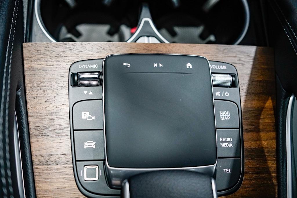 Thumbnail: 2025 Mercedes-Benz GLE - 24