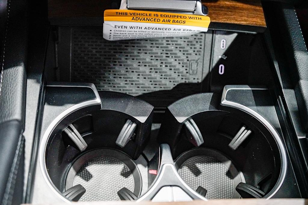 Thumbnail: 2025 Mercedes-Benz GLE - 13