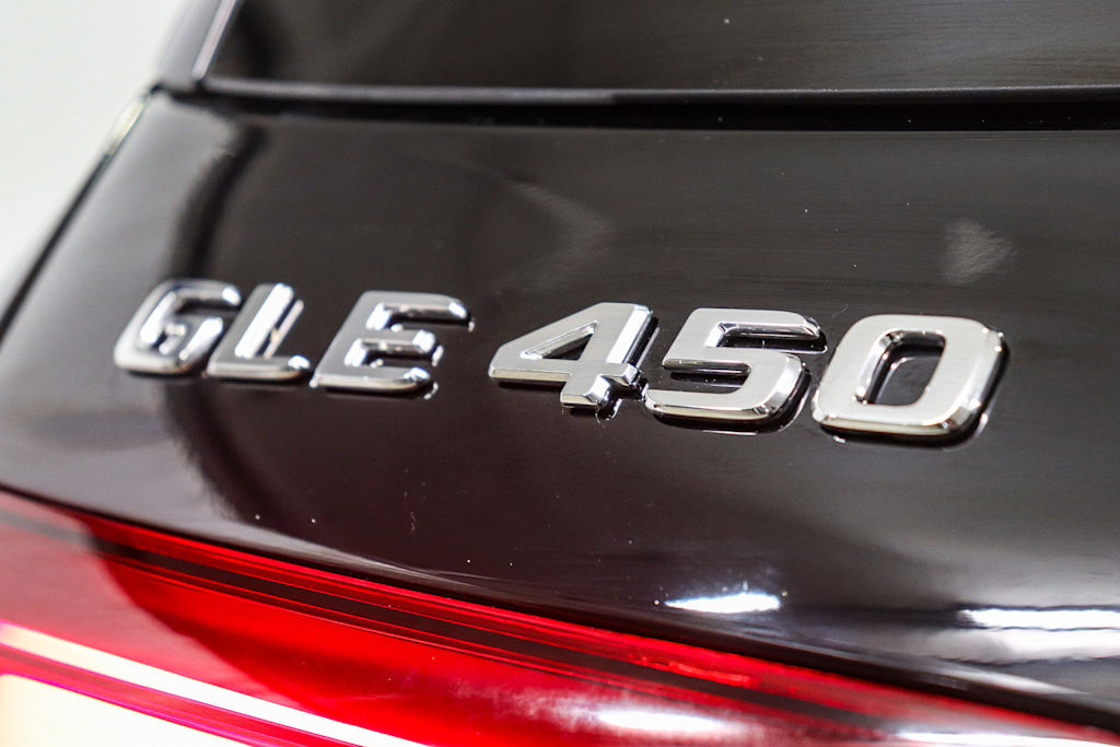 Thumbnail: 2026 Mercedes-Benz GLE - 22